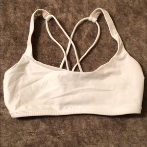Lululemon Free to be Sports Bra